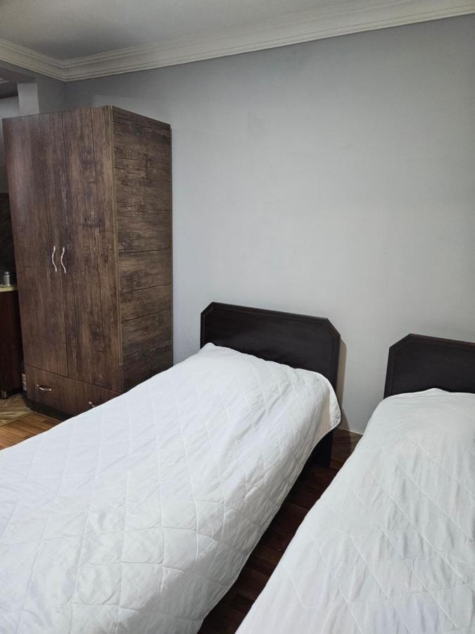 Guest House 2 Floor Batumi Exteriör bild