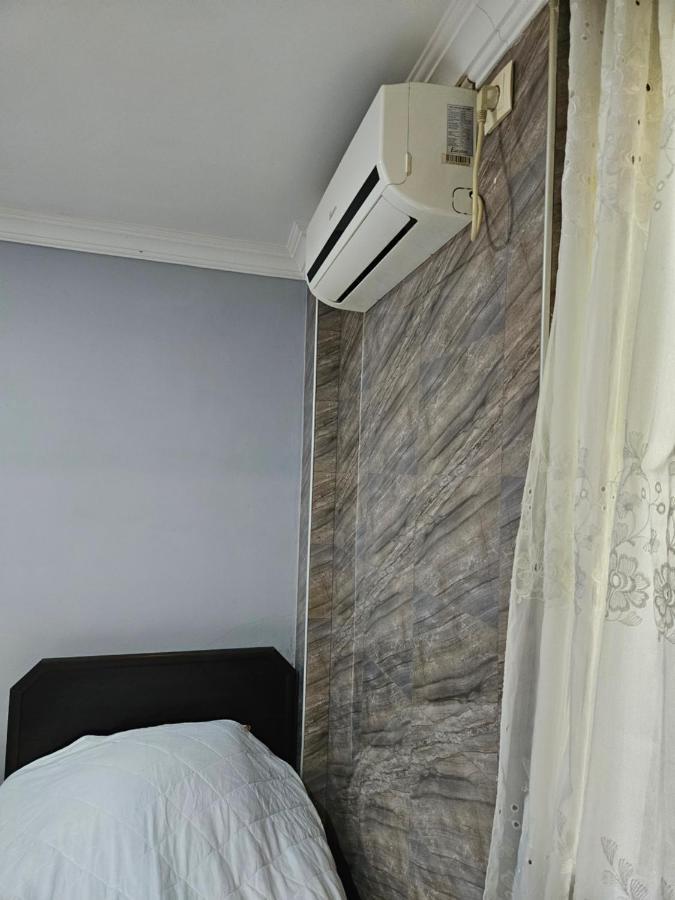 Guest House 2 Floor Batumi Exteriör bild